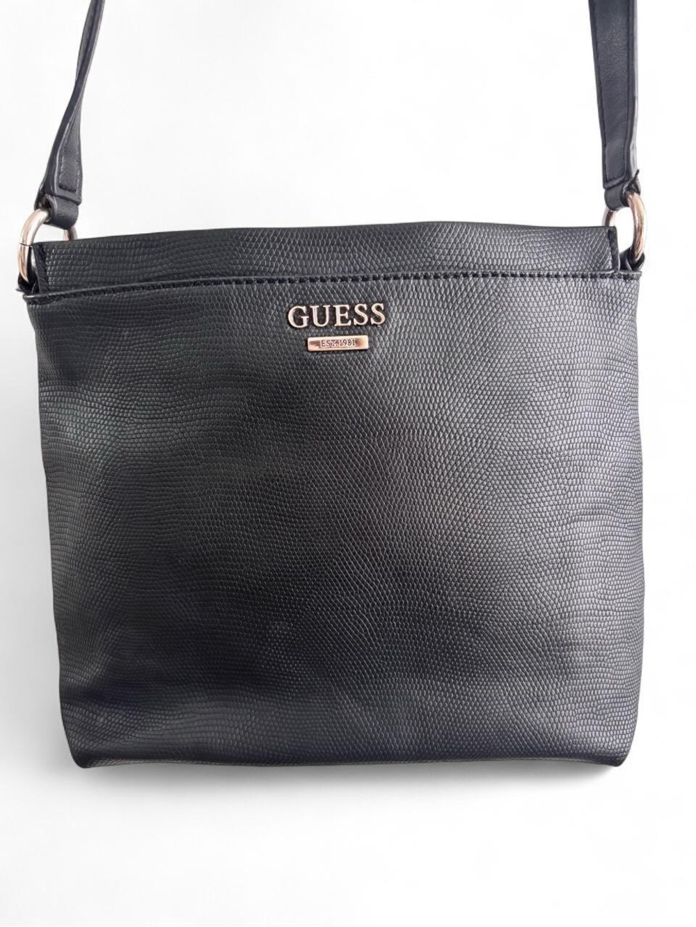 Guess Black Crossbody Purse/Bag With Ample Storage